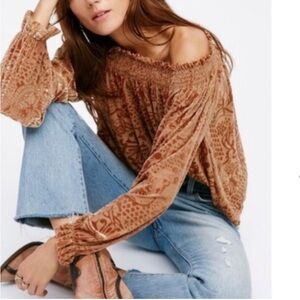 Free People A Little Twist Off Shoulder Velvet Floral Patterned Brown Top